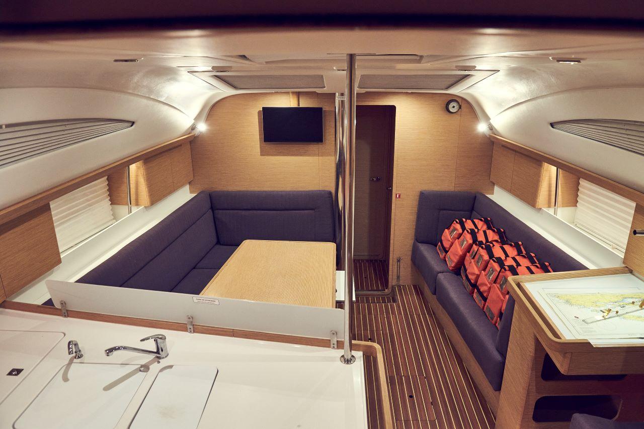 Elan Impression 45, picture 23