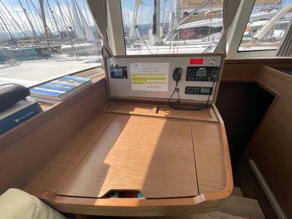 Lagoon 42 - 4 + 2 cab., picture 8