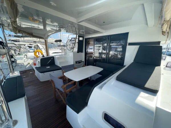 Lagoon 42 - 4 + 2 cab., picture 3