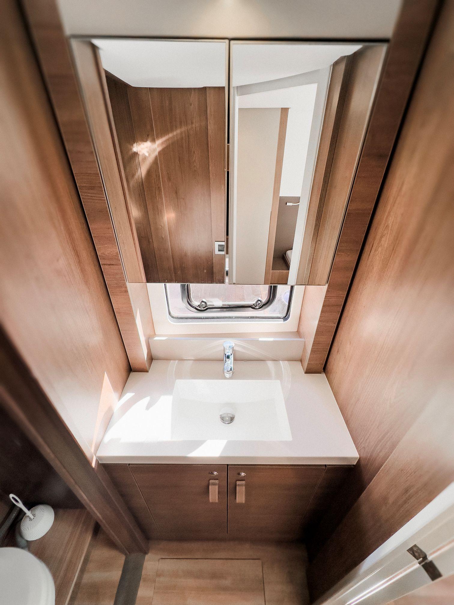 Bali 4.8 - 5 + 1 cab, picture 33