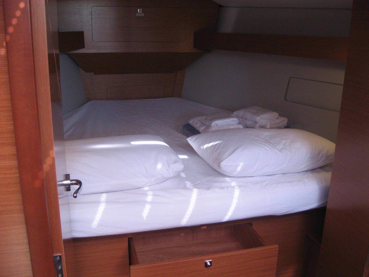 Dufour 382 GL, picture 13