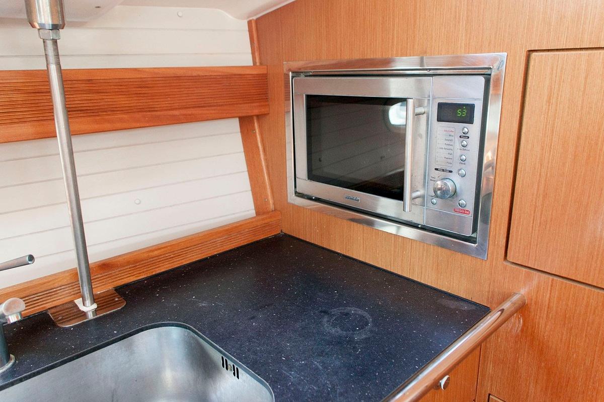 Bavaria 43 Cruiser - Constantina, picture 20