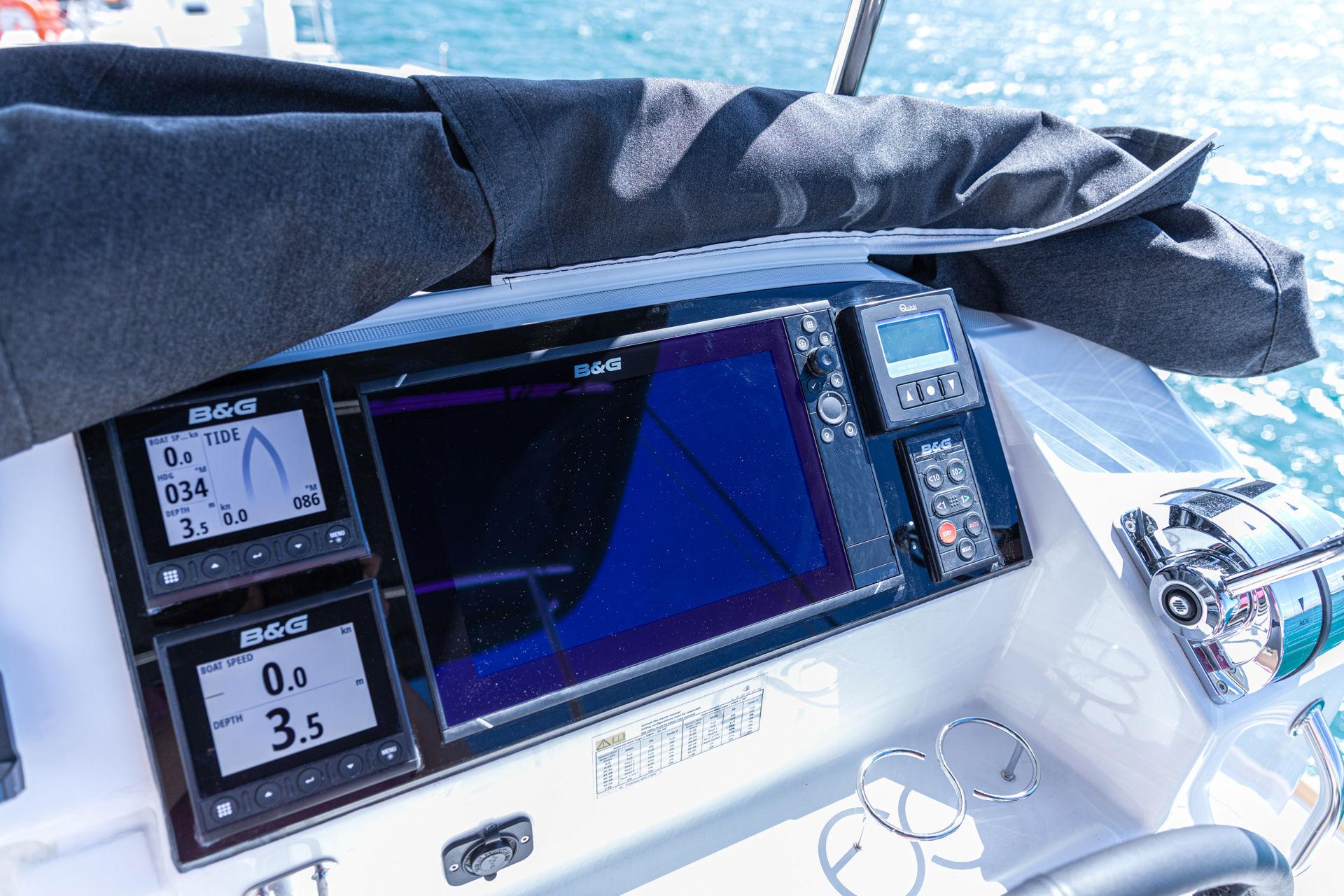 Lagoon 40 - 4 + 2 cab, picture 7