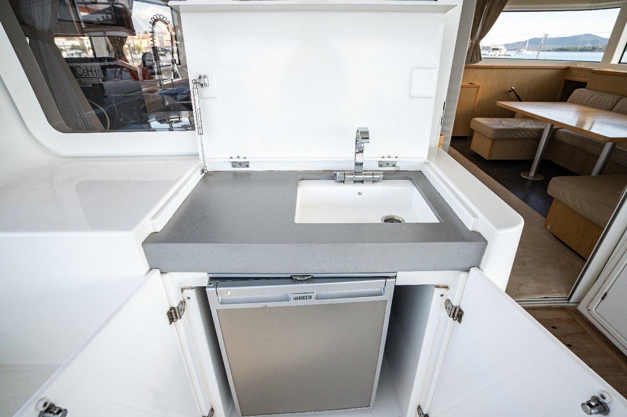 Lagoon 52 F - 4 + 2 cab., picture 15