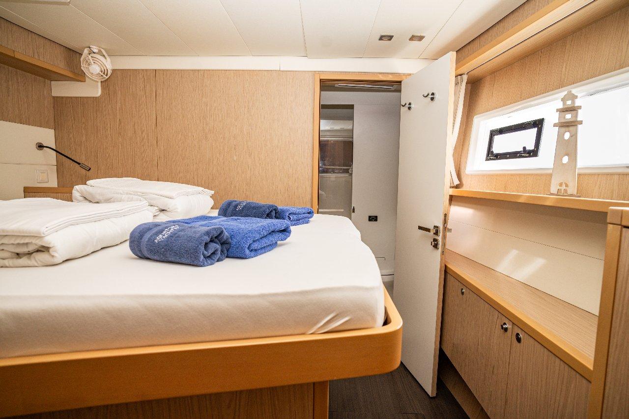 Lagoon 52 F - 4 + 2 cab., picture 41