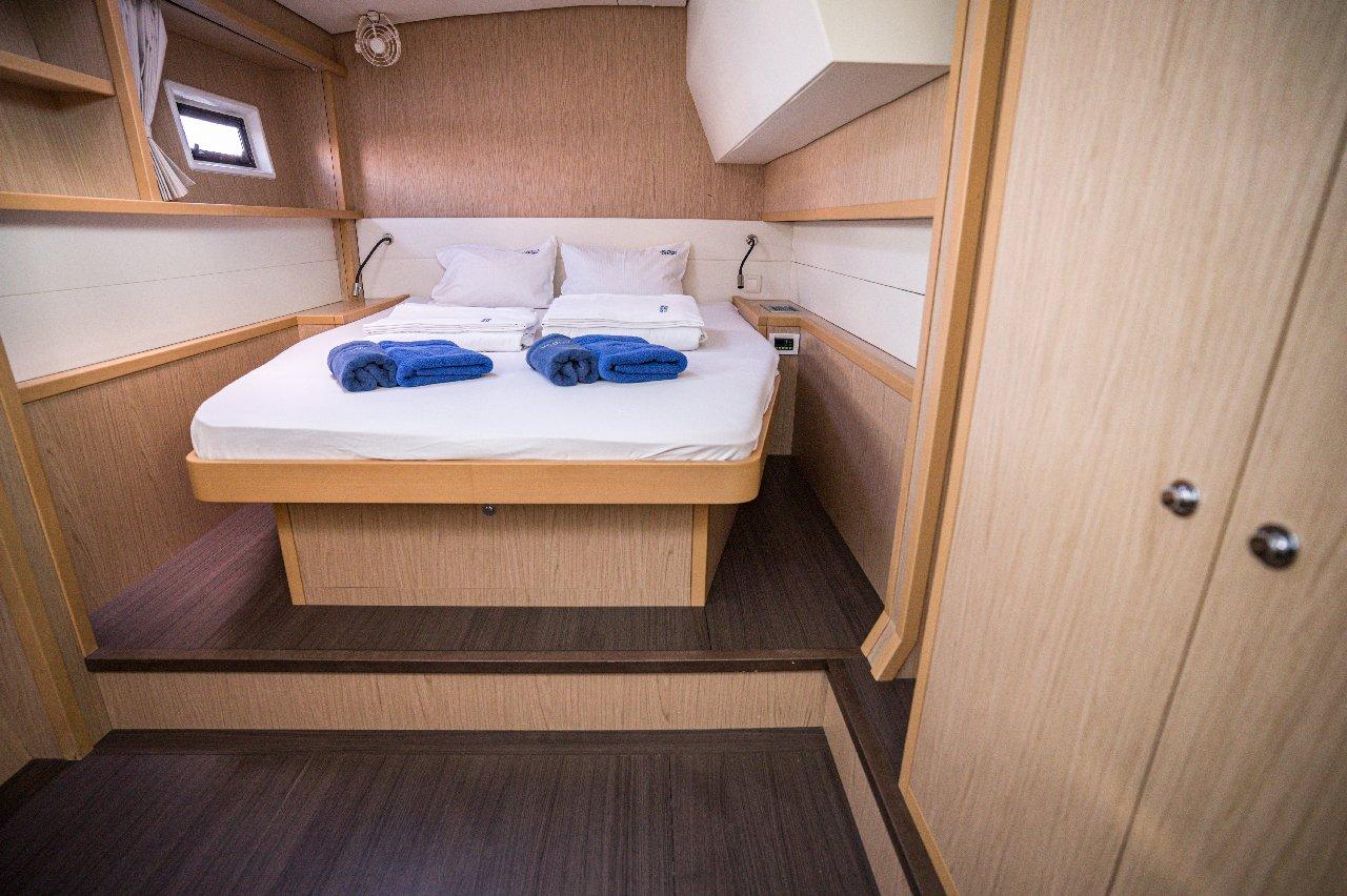 Lagoon 52 F - 4 + 2 cab., picture 36