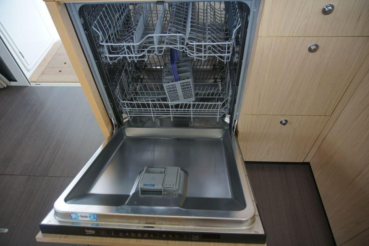 Lagoon 52 F - 4 + 2 cab., picture 24