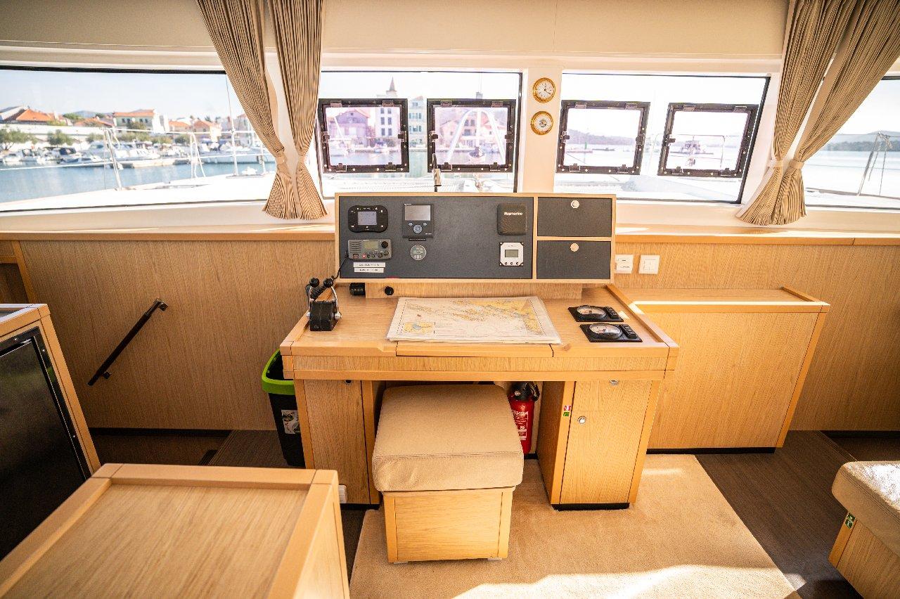 Lagoon 52 F - 4 + 2 cab., picture 26