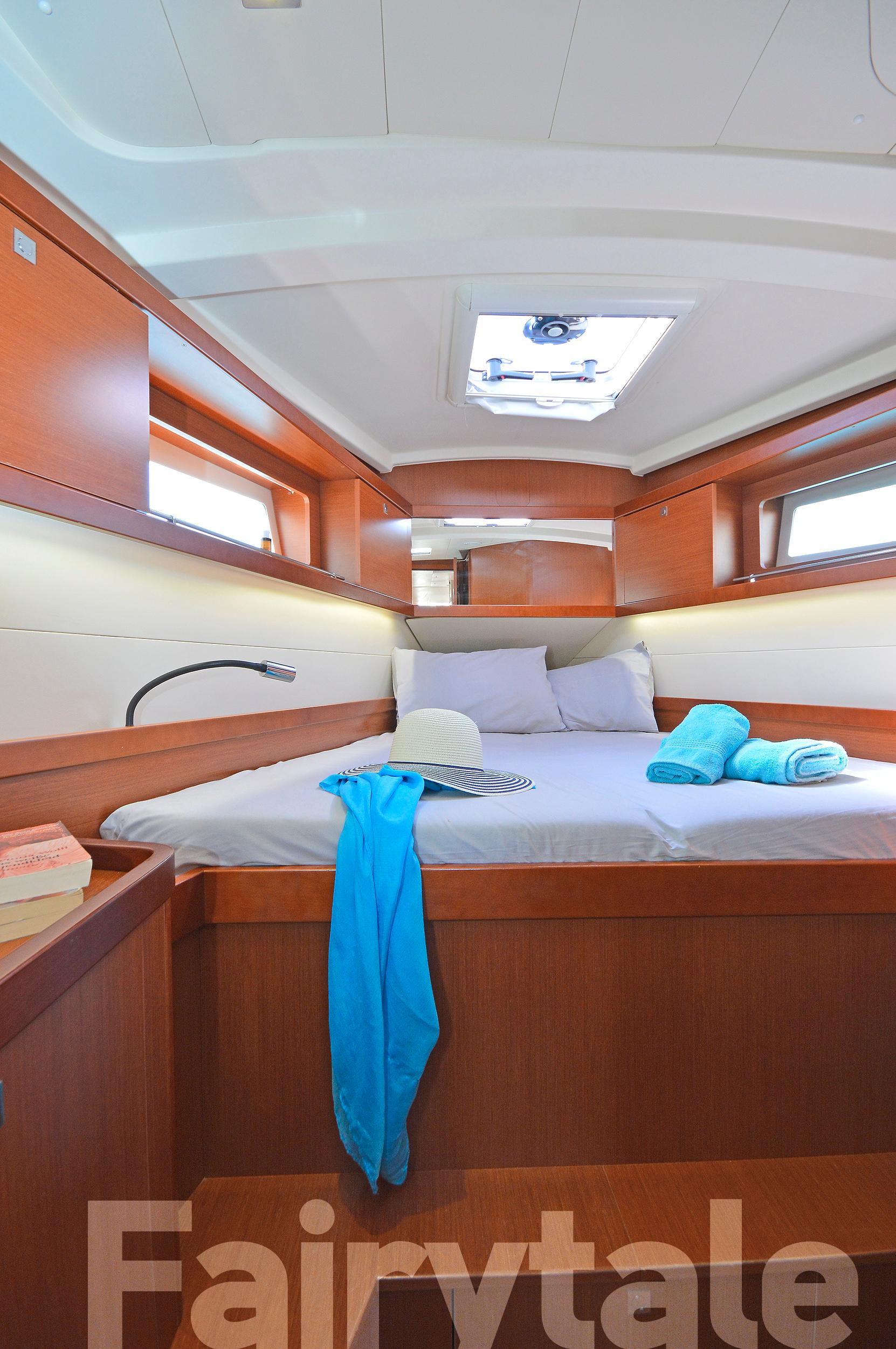 Oceanis 41 - Fairytale, picture 9