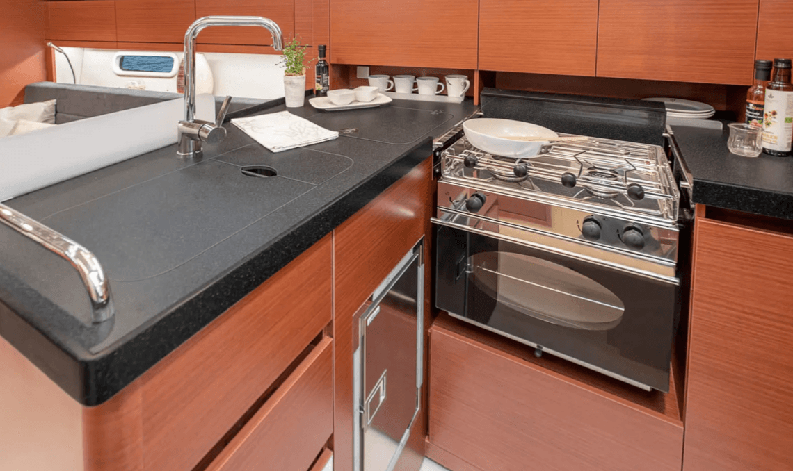 Hanse 348 - 2 cab., picture 5