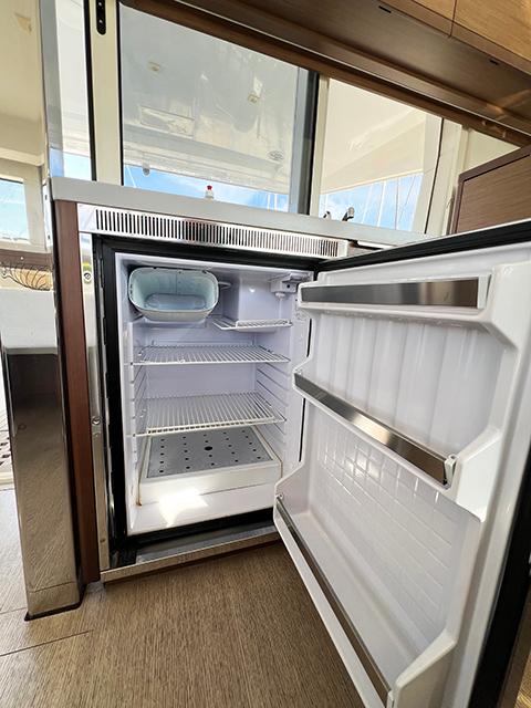 Lagoon 40 - 4 + 2 cab, picture 9