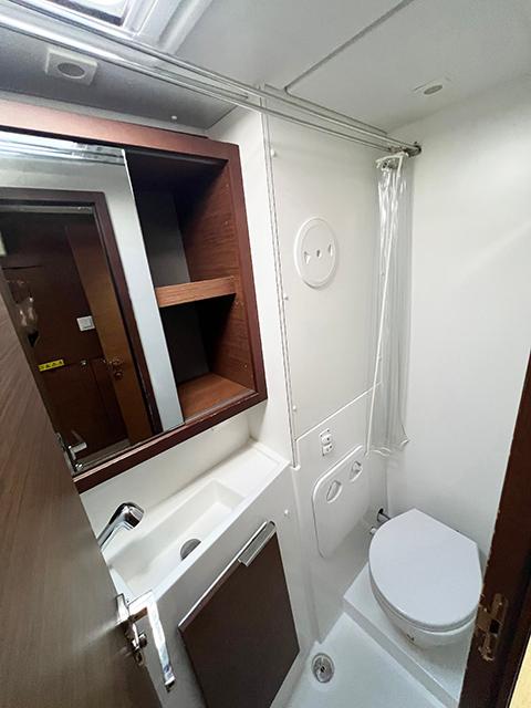 Lagoon 40 - 4 + 2 cab, picture 13