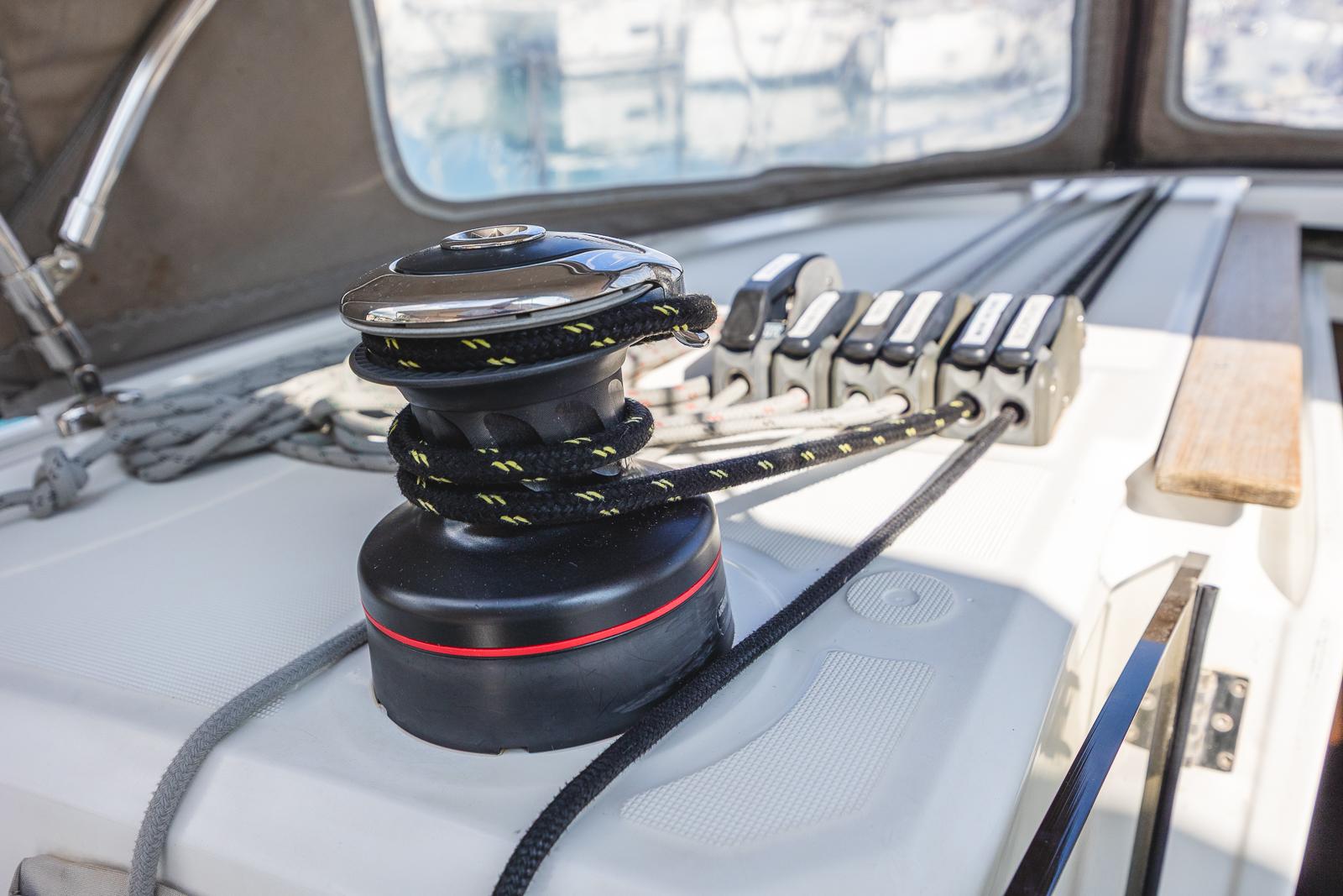 Oceanis 38.1, picture 7