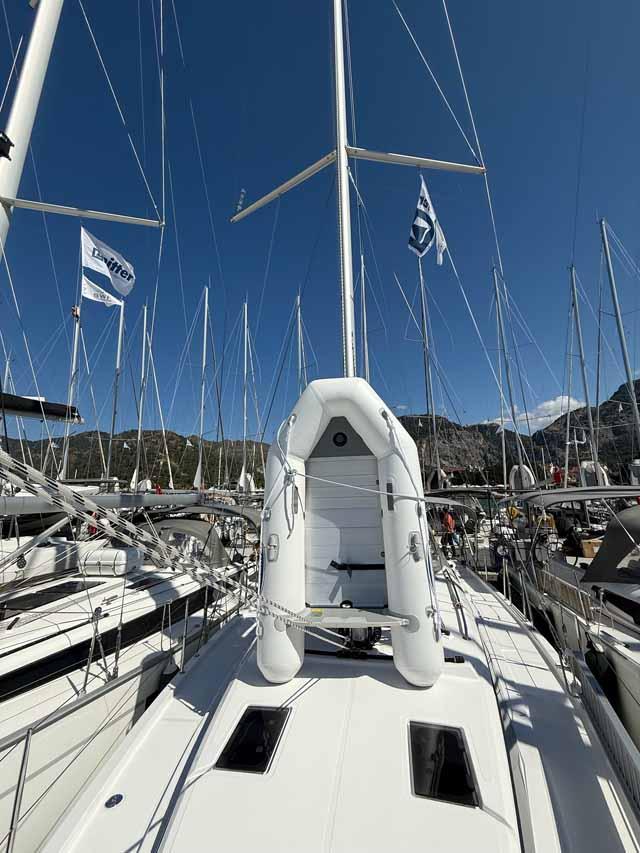 Bavaria C38, picture 7