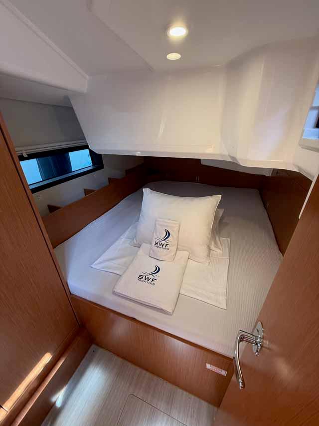 Bavaria C38, picture 16