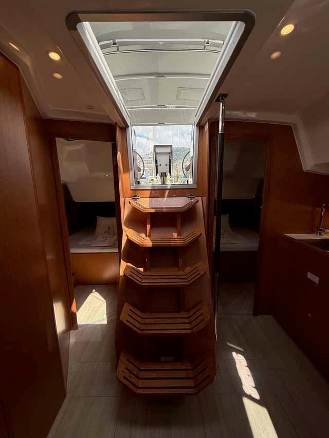 Bavaria C38, picture 14