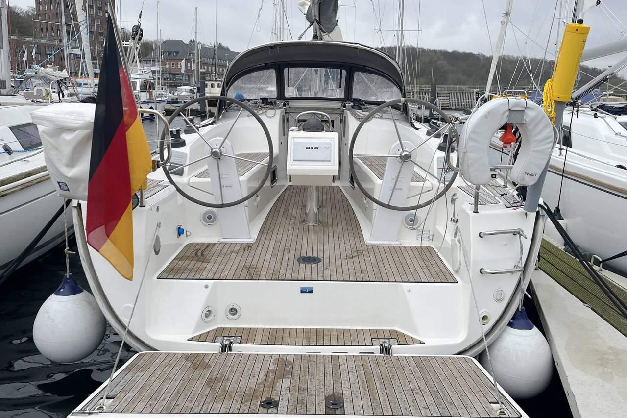 Bavaria Cruiser 34, picture 3
