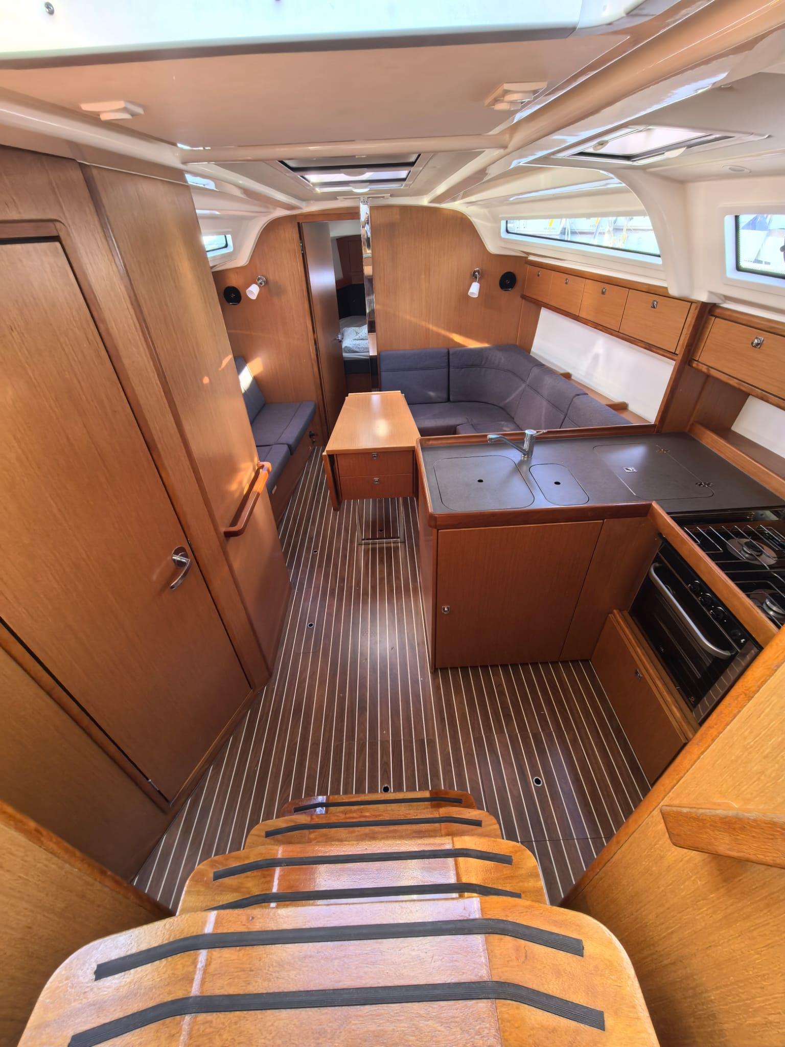 Bavaria Cruiser 37 - 3 cab., picture 3