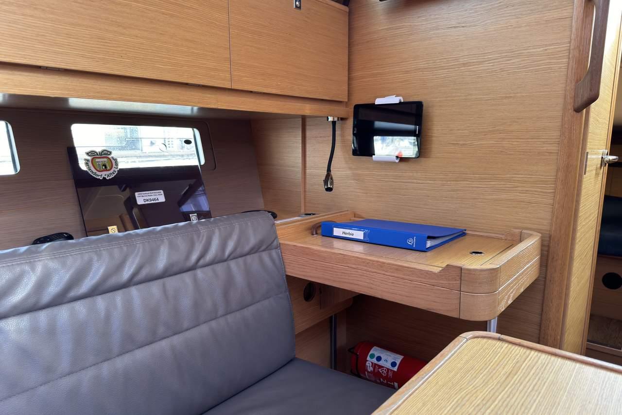 Dufour 382 GL, picture 14