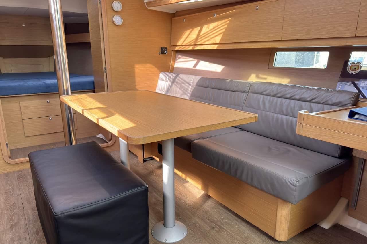 Dufour 382 GL, picture 16