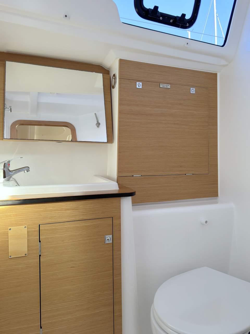 Dufour 382 GL, picture 20