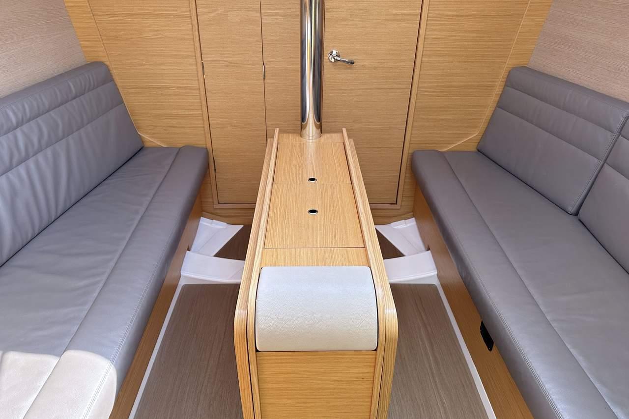 Dufour 310 GL, picture 19