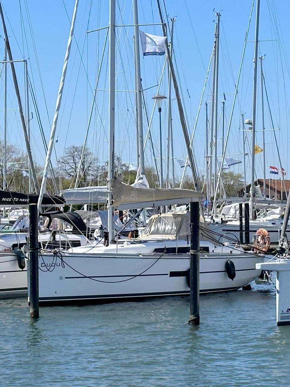 Dufour 310 GL, picture 5