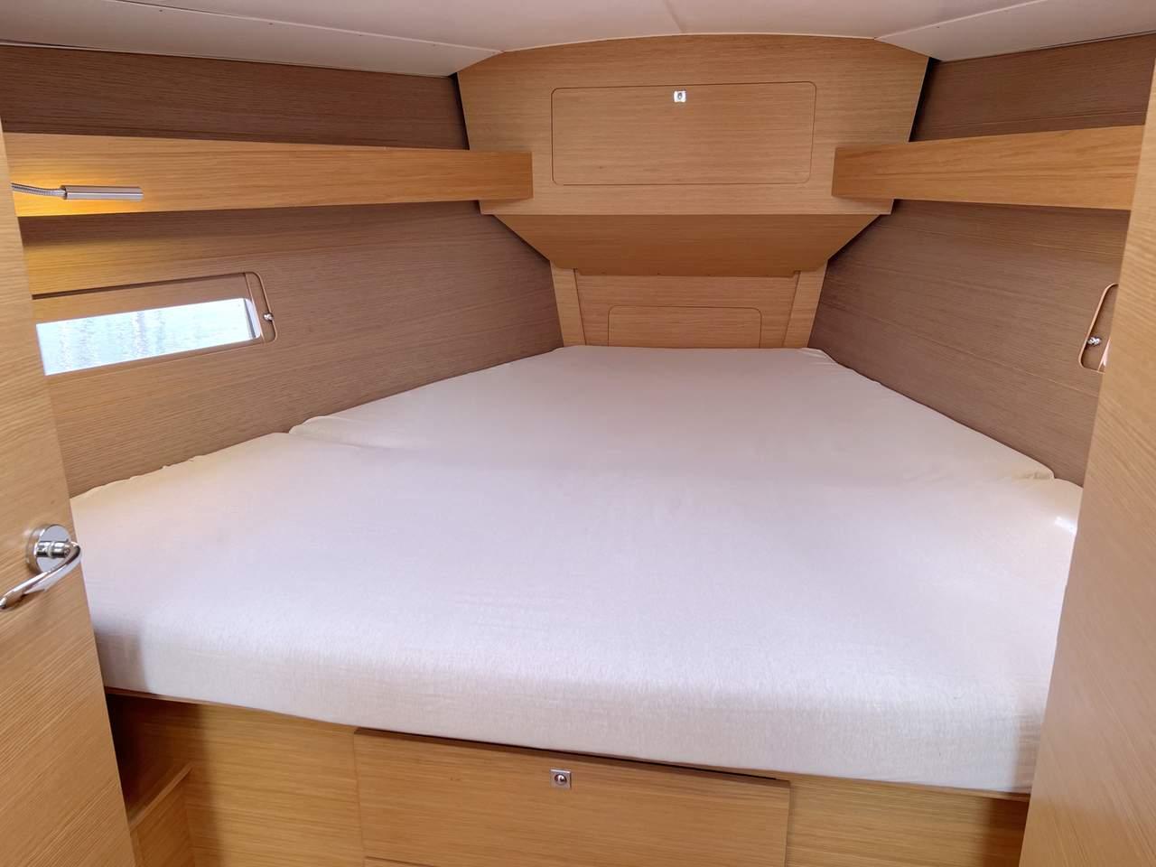 Dufour 382 GL, picture 18