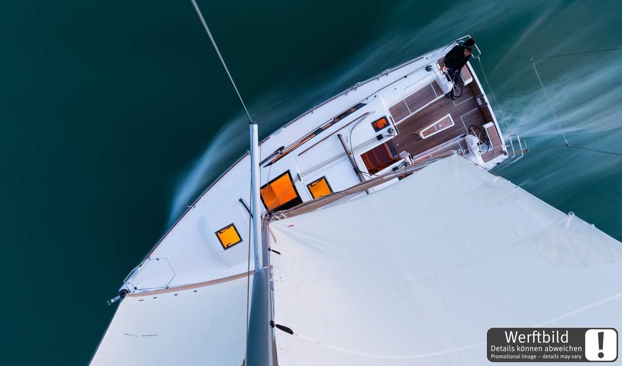 Dufour 382 GL, picture 13