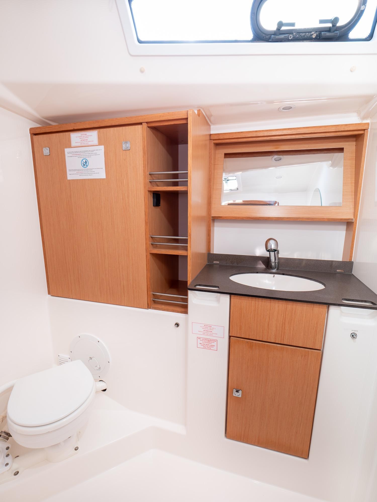 Bavaria Cruiser 51, picture 27