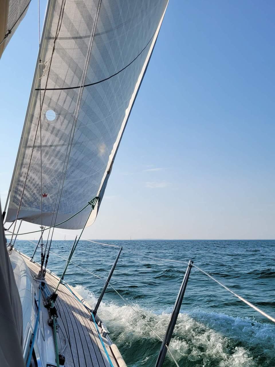 Dufour 365 GL - Nausicaa, picture 6