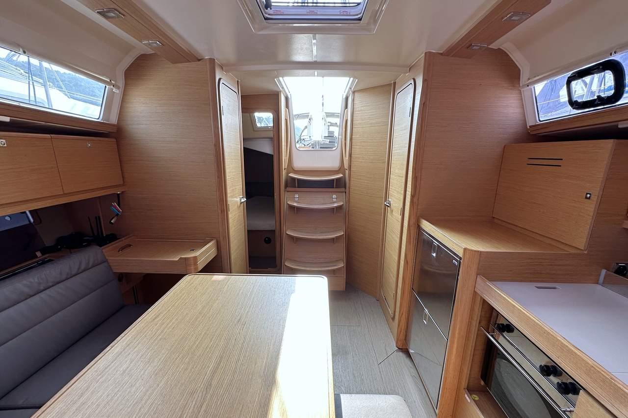 Dufour 382 GL - 2 cab., picture 11