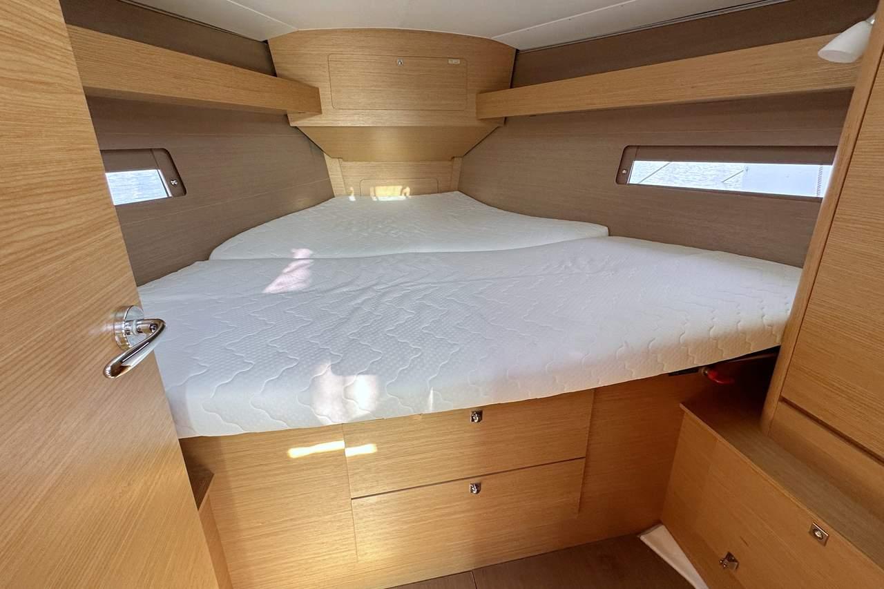 Dufour 382 GL - 2 cab., picture 15
