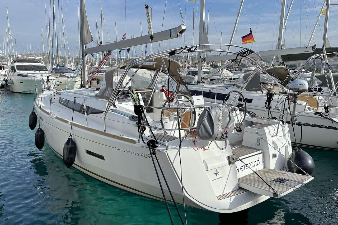 Sun Odyssey 409, picture 4