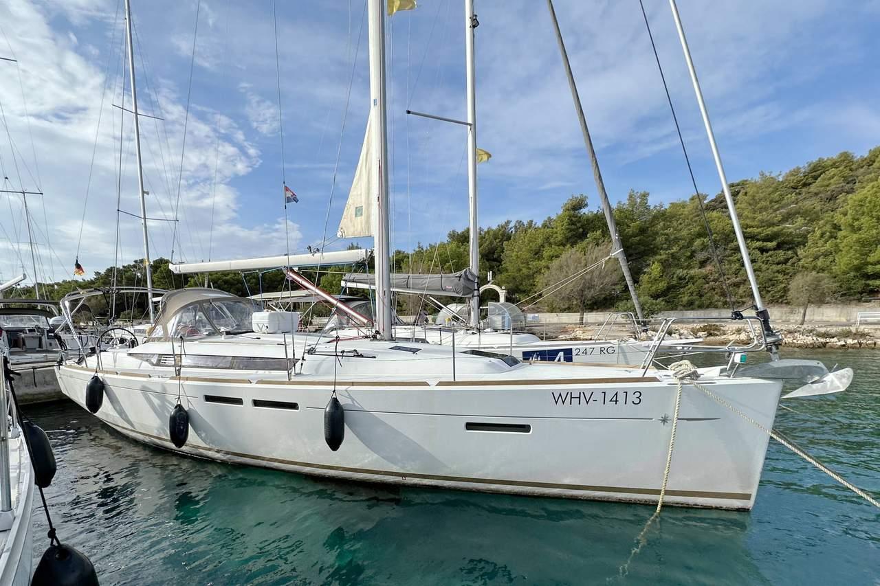 Sun Odyssey 409, picture 1