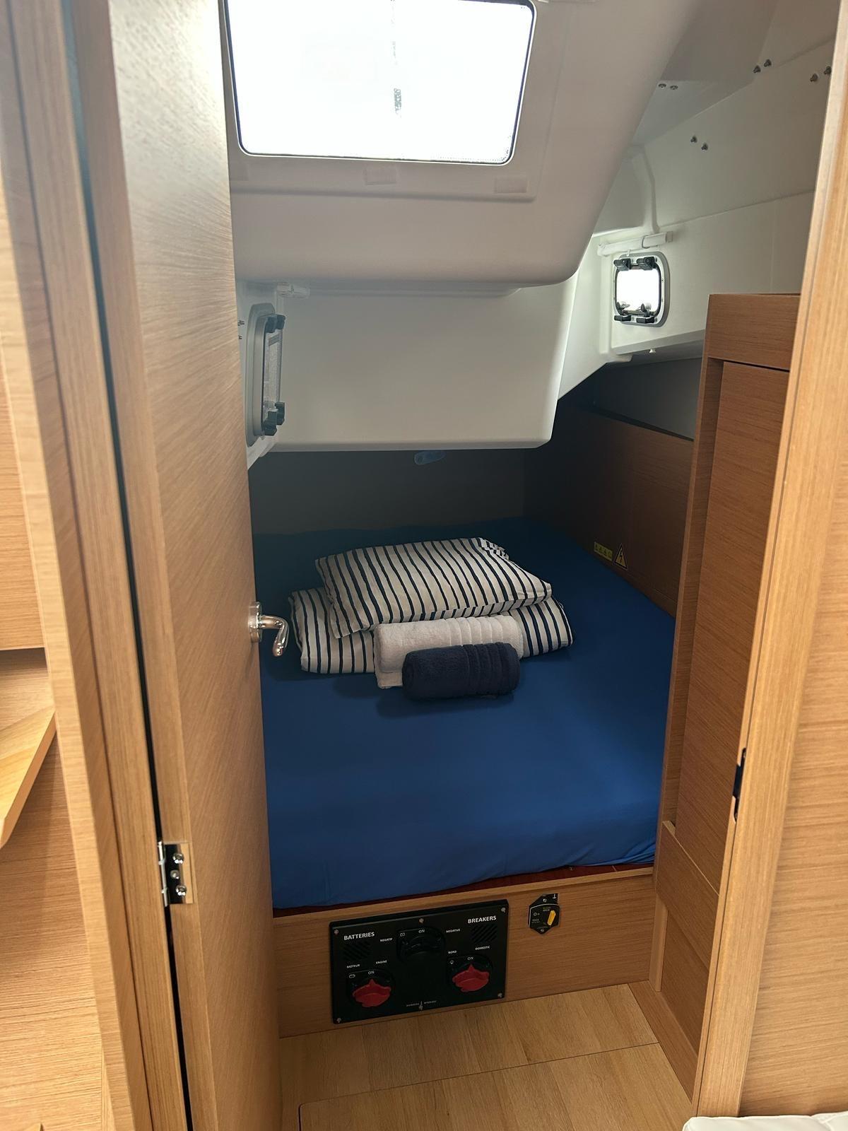 Sun Odyssey 410 - 3 cab., picture 12