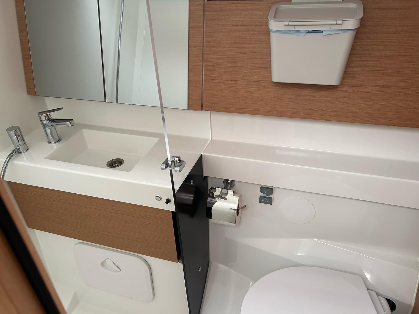 Sun Odyssey 410 - 3 cab., picture 15