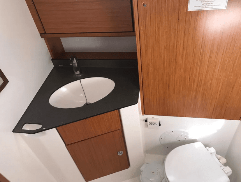 Bavaria Cruiser 51, picture 11