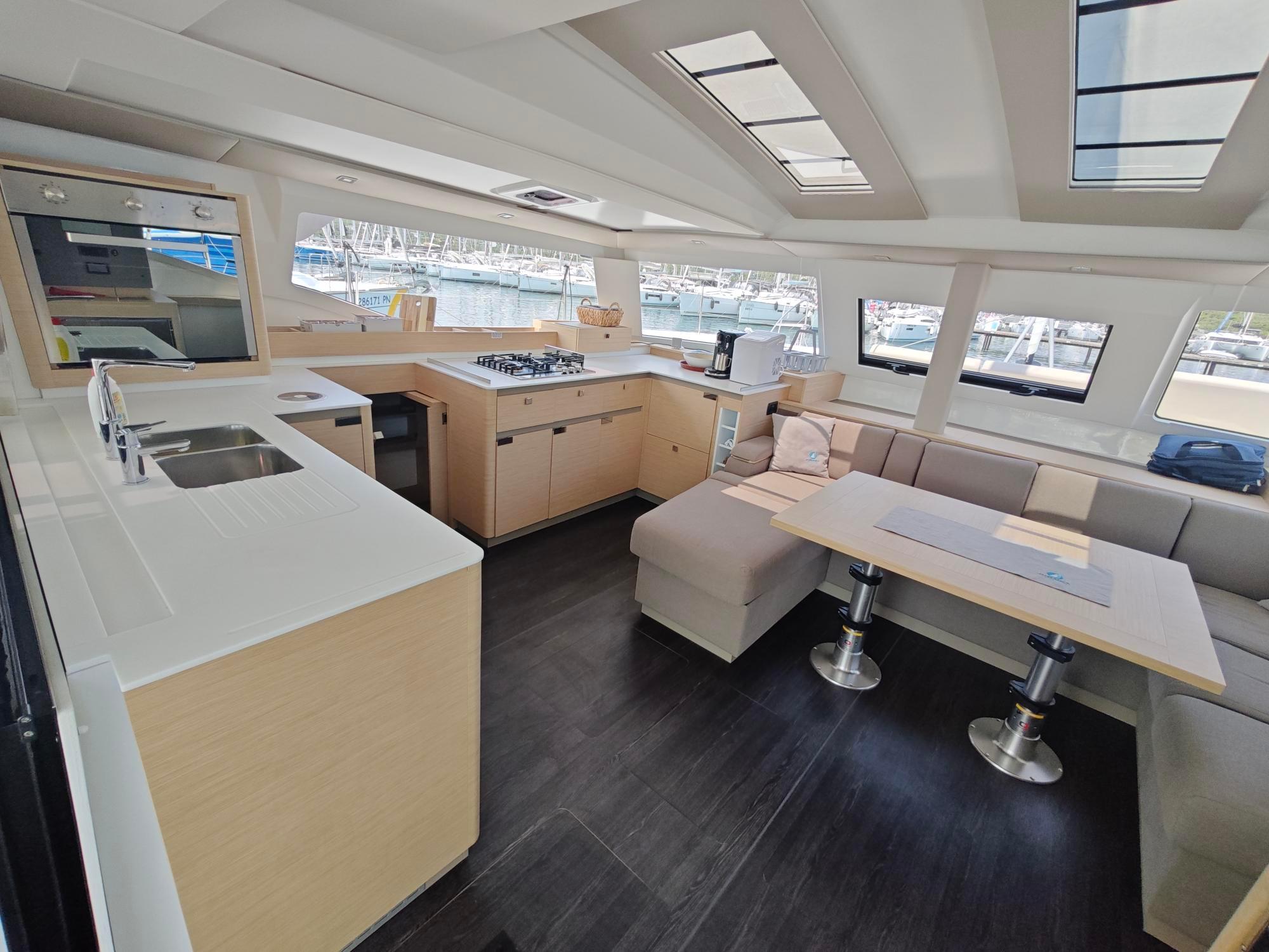 Fountaine Pajot Elba 45 - 3 cab., picture 22