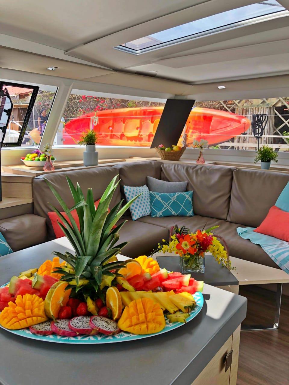 Fountaine Pajot Saona 47 - 5 cab., picture 10