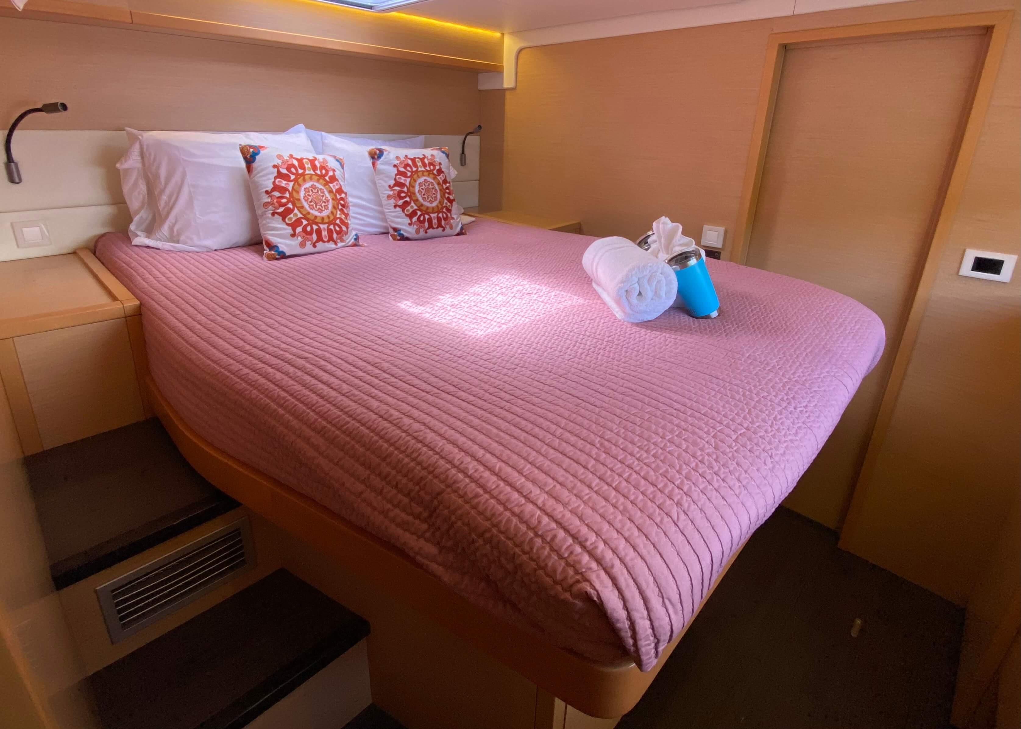 Lagoon 52 - 5 + 1 cab., picture 12