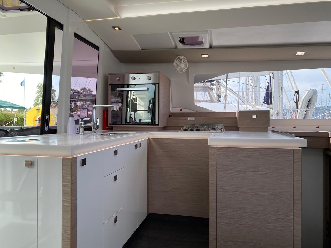 Fountaine Pajot Astrea 42 - 4 + 2 cab. - Ooga Chaka, picture 9