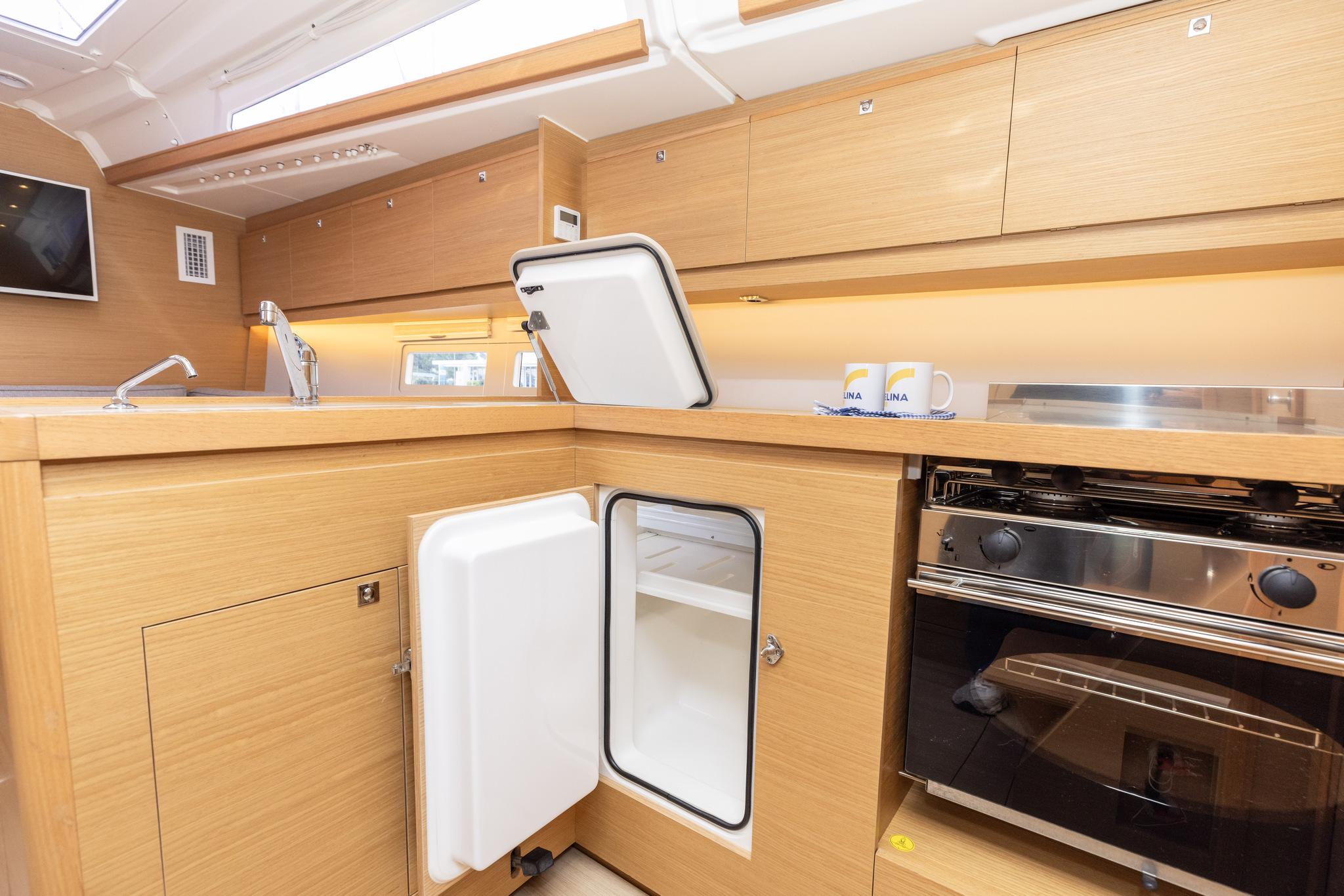 Dufour 390, picture 42