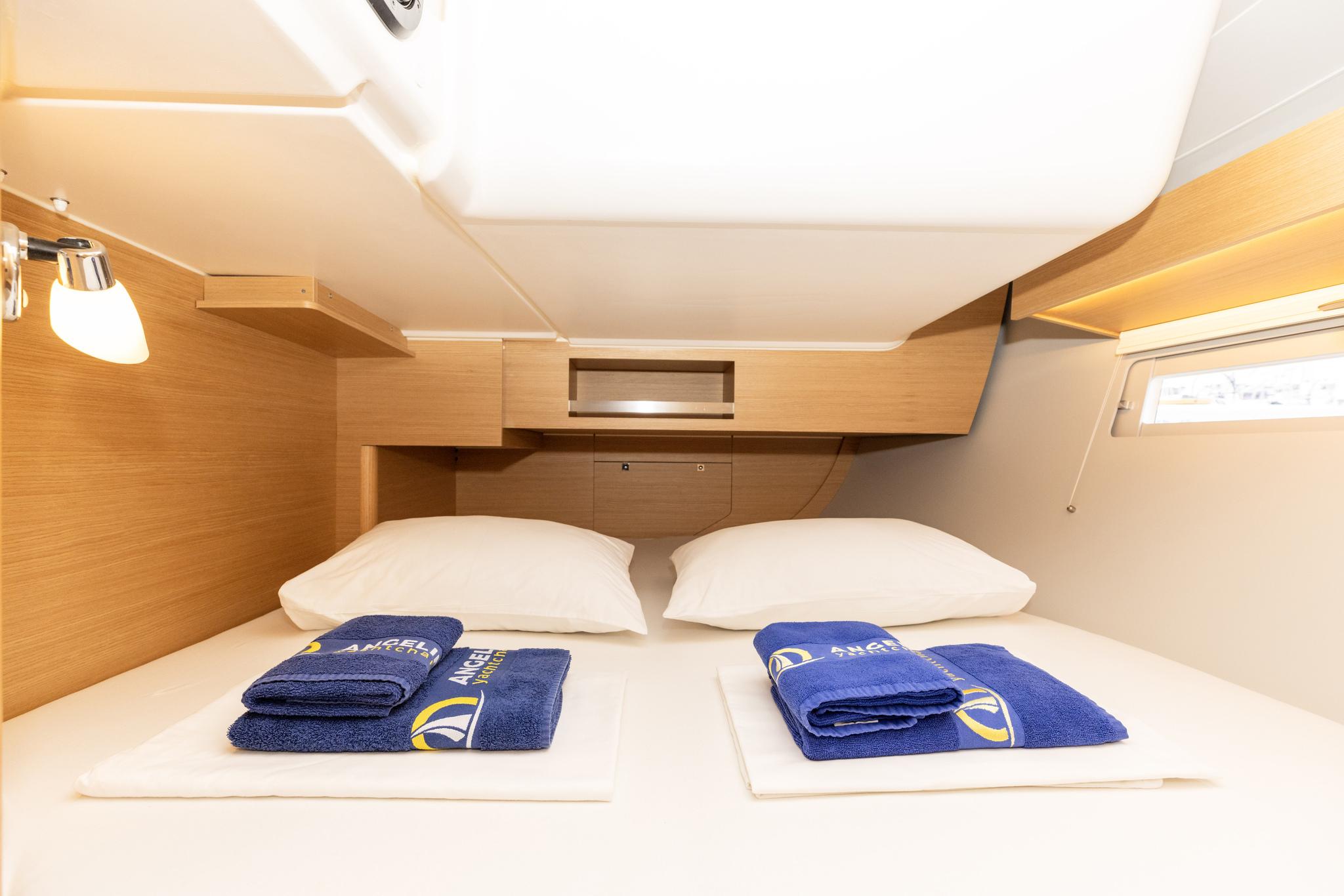 Dufour 390, picture 28