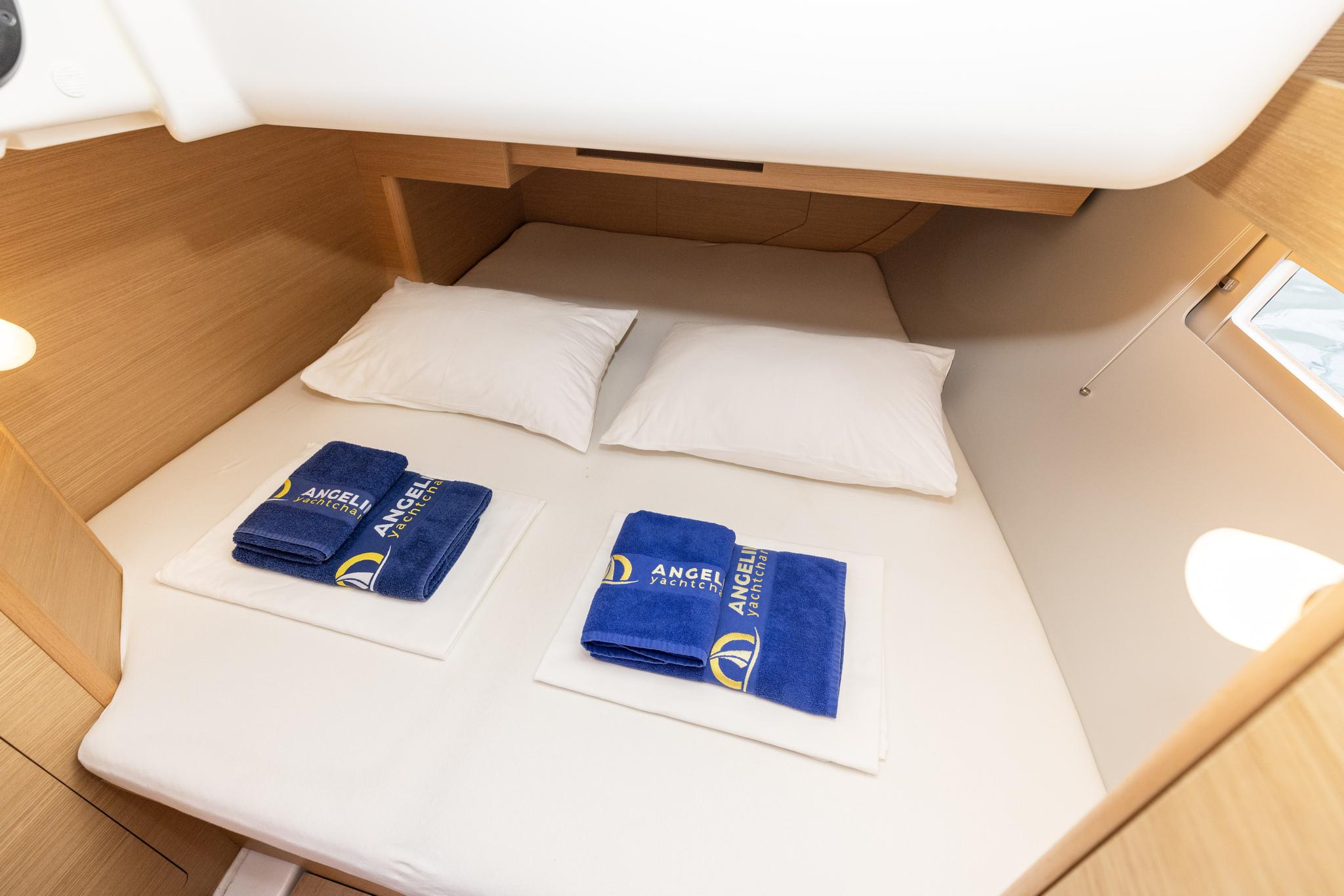 Dufour 390, picture 27