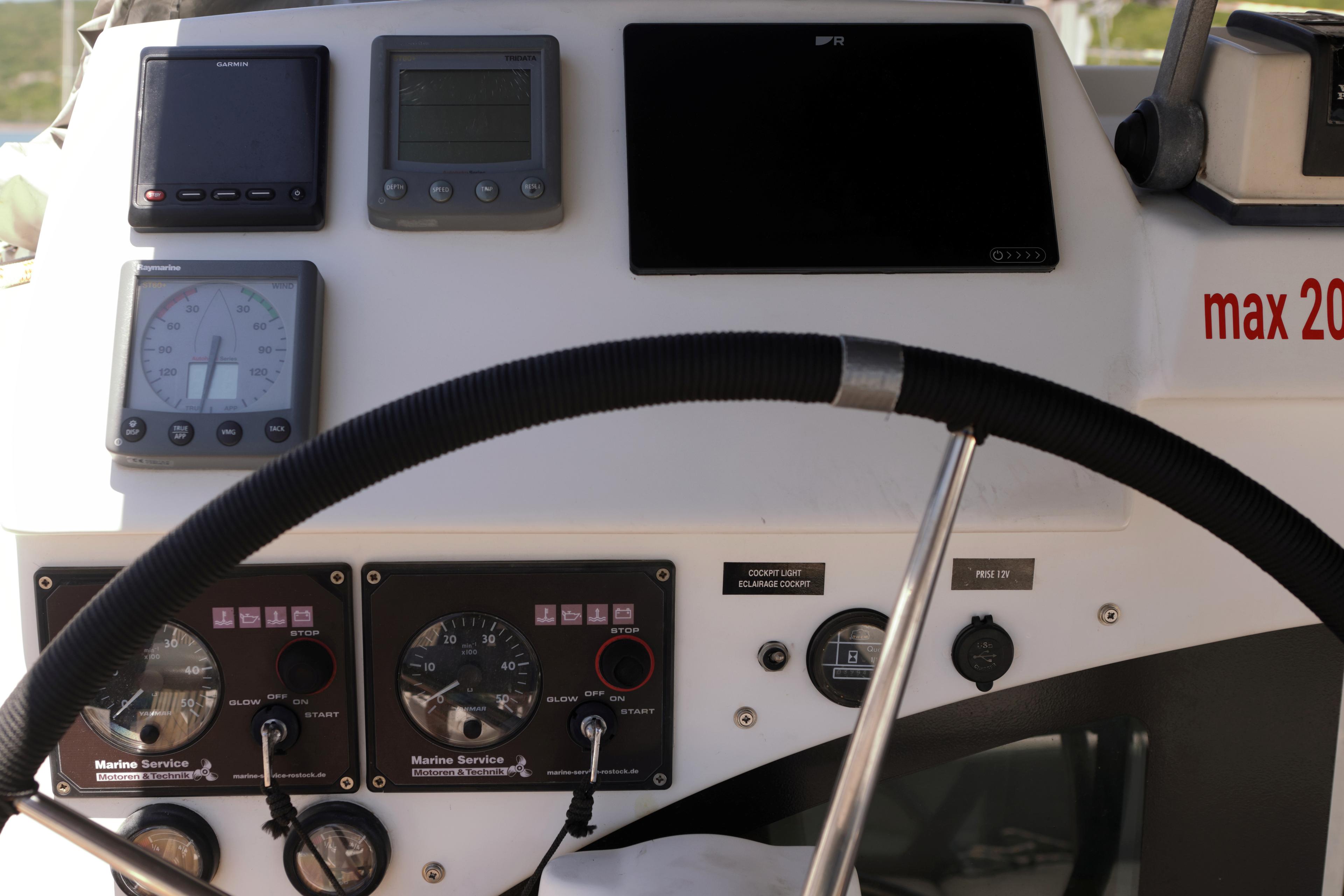 Lagoon 380 S2 - 4 + 2 cab., picture 5