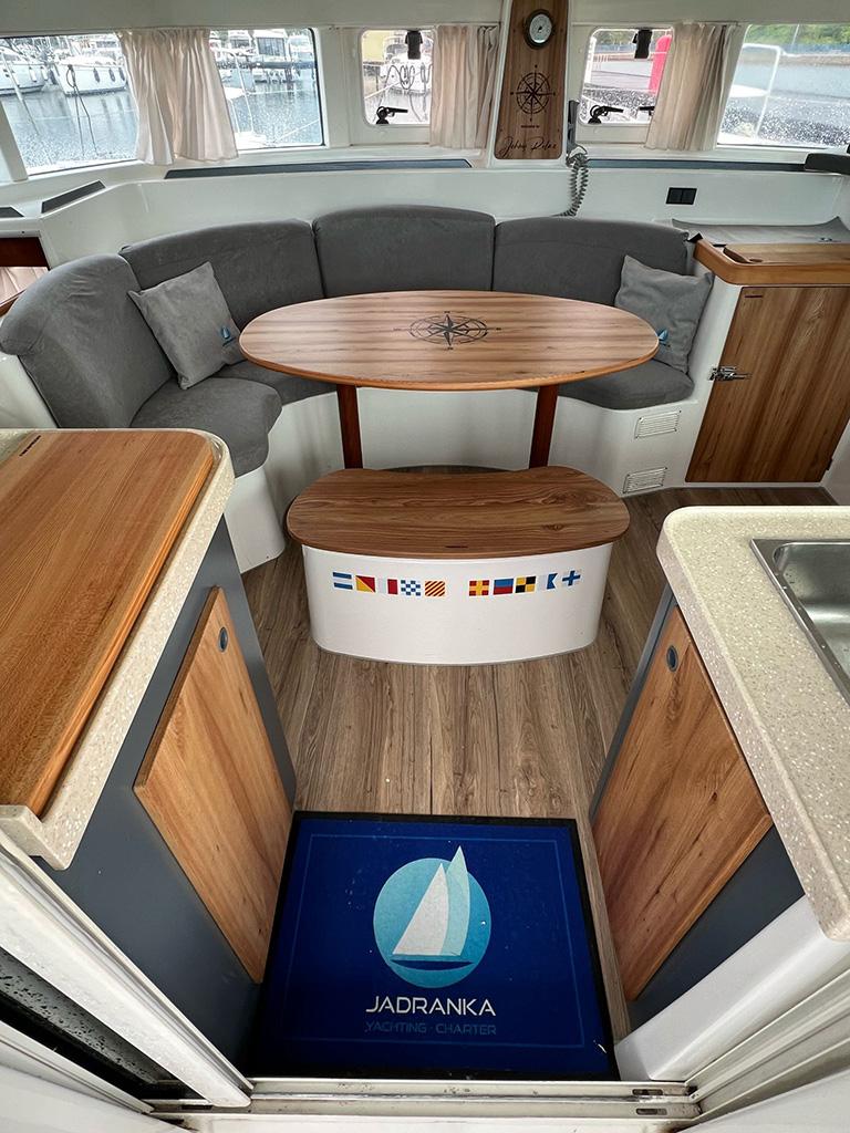 Lagoon 380 S2 - 4 + 2 cab., picture 34