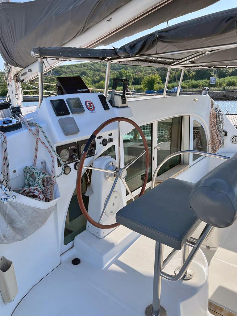 Lagoon 380 S2 - 4 + 2 cab., picture 30