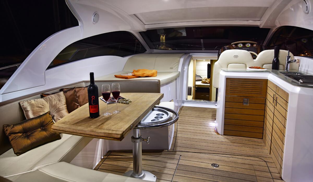 Sessa C38, picture 2