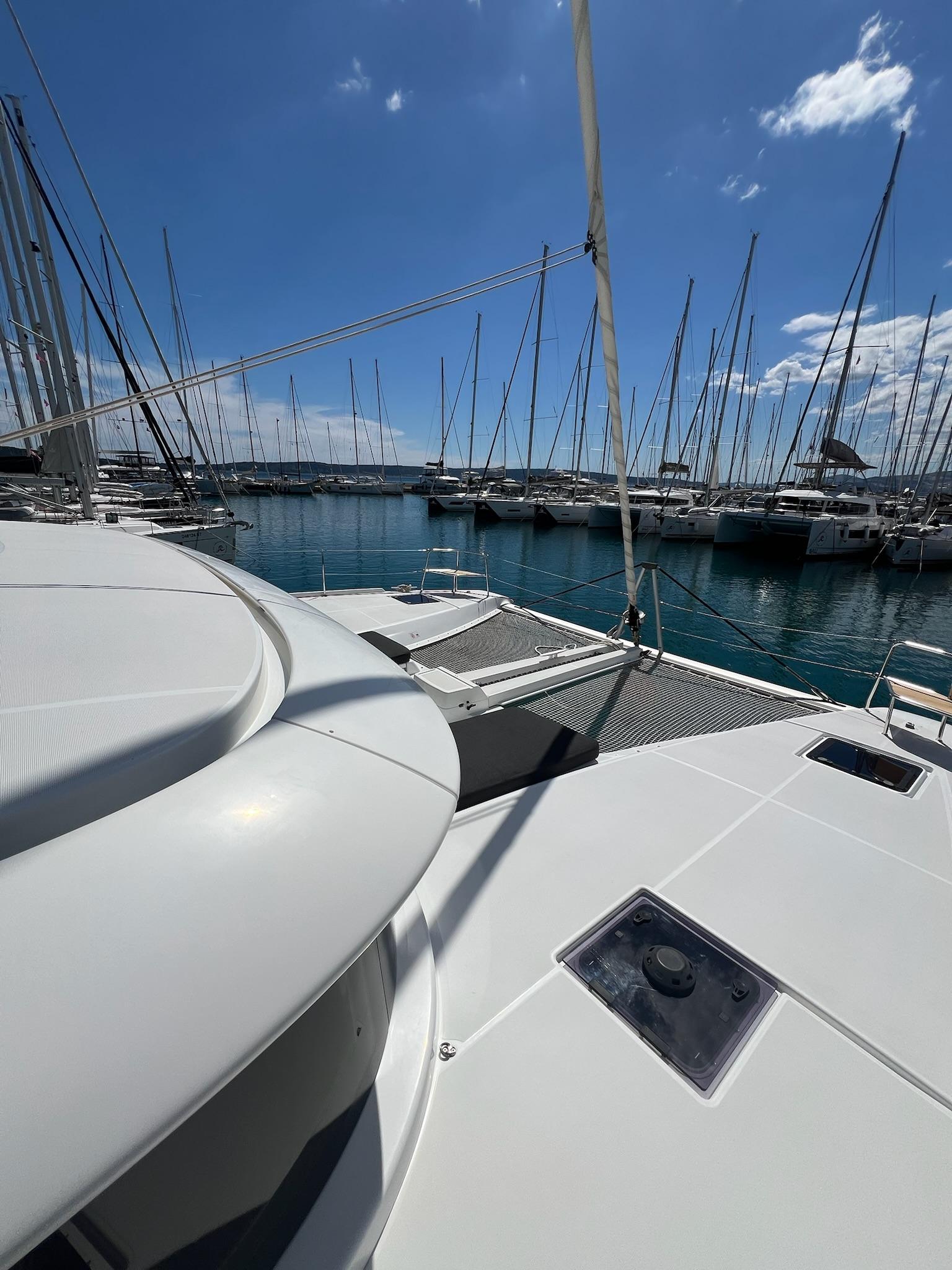 Lagoon 46 - 4 + 2 cab., picture 10